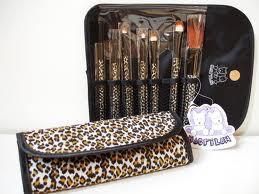 Kit com 7 Pincéis para Maquiagem Macrilan - Oncinha